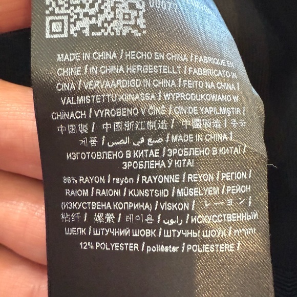 GUESS Black Mirage Ottoman Bandage Crop Tank Top Womens Y2K XS Sexy Stretch Span - Picture 11 of 14